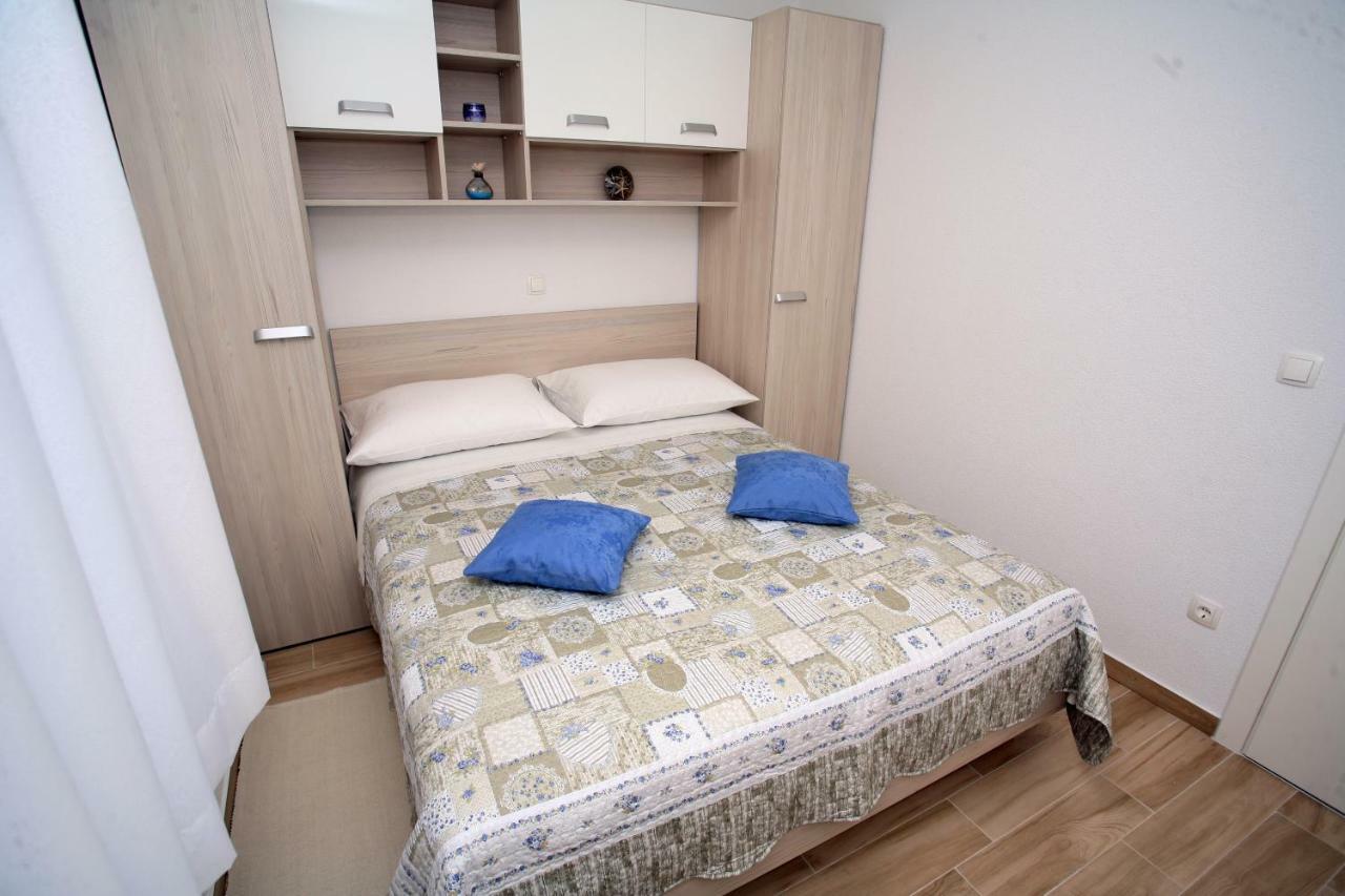 Apartamento Apartman Fantasy Trogir Exterior foto