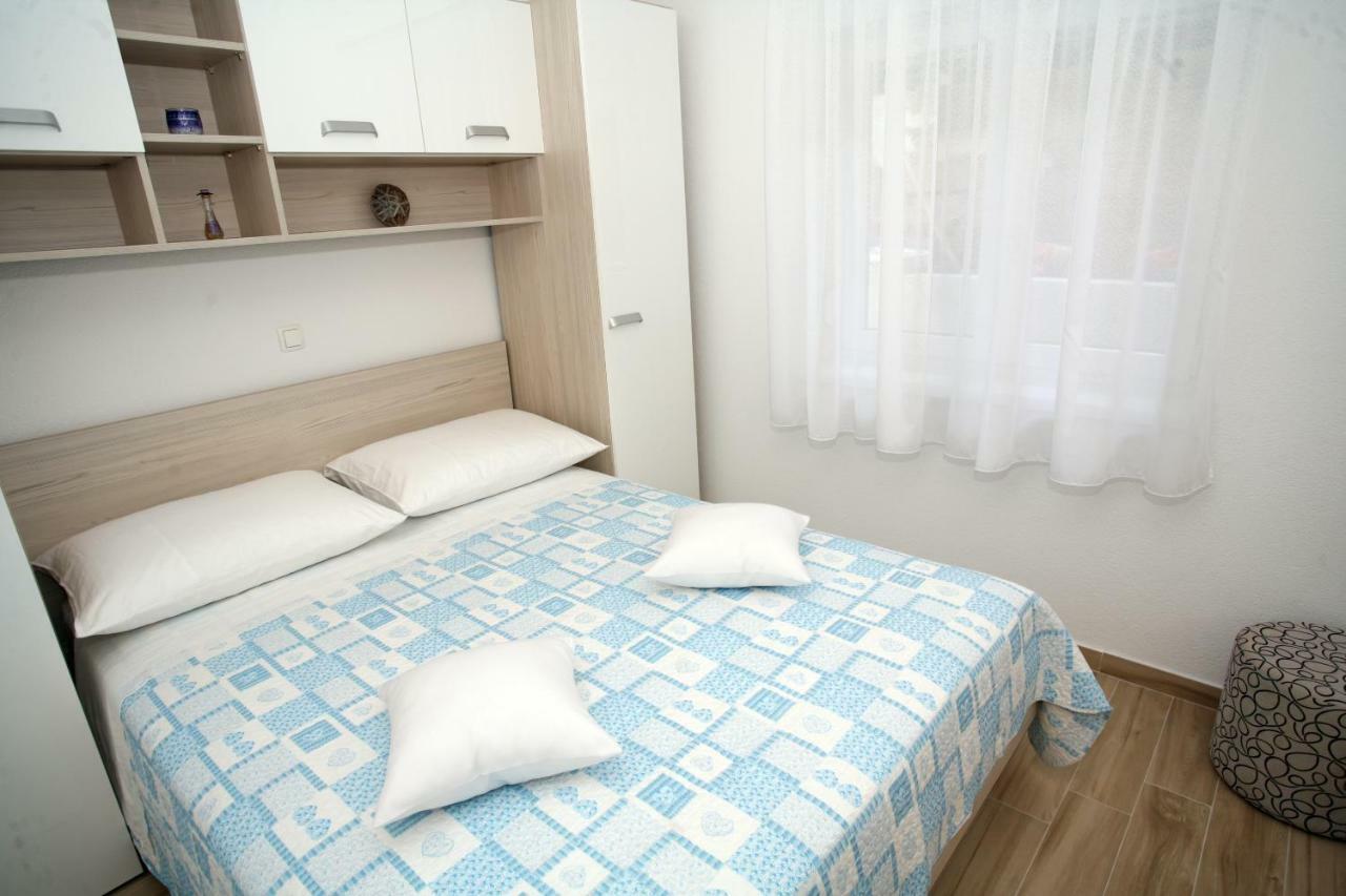 Apartamento Apartman Fantasy Trogir Exterior foto