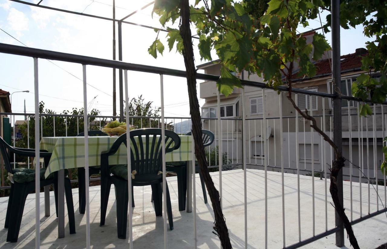 Apartamento Apartman Fantasy Trogir Exterior foto